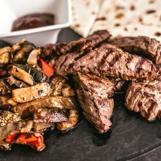 Barbecue con verdure