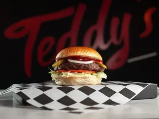 CLASSIC WEGE BURGER