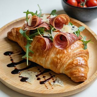 Croissant Bresaola 