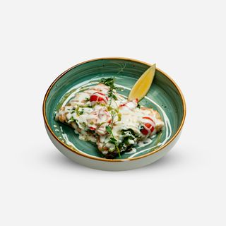 Горбуша со шпинатом и сыром 