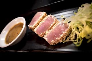 146 Tuna tataki