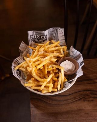 Patatas fritas con tartufo