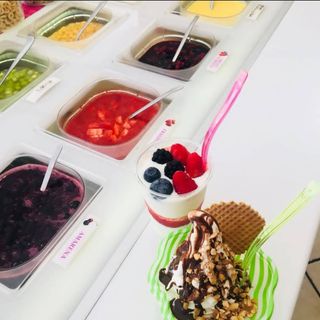 Yogurt naturale coppetta piccola 200 g