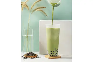 Matcha latte 抹茶牛乳