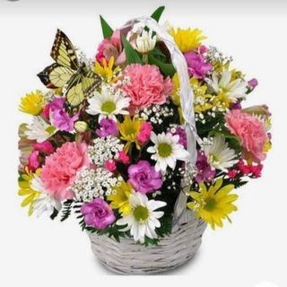 ყვავილების მიქსი კალათში