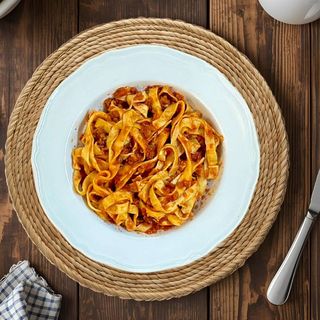 Tagliatelle al ragù bolognese