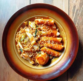 Рабоки с джаджанг сос (500г)