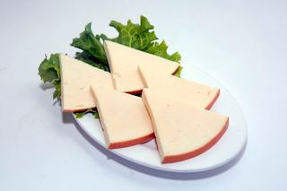 შებოლილი სულგუნი