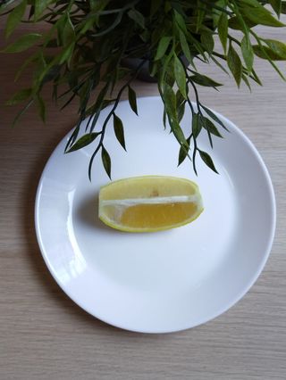 Лимон (1/4)