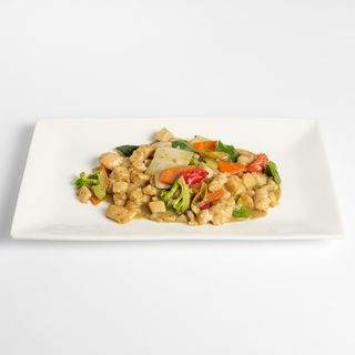 60. Thai piletina s crvenim curryjem (ljuto)