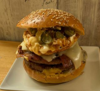Hamburguesa Bomba