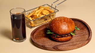 კომბო სამარხო ბურგერი