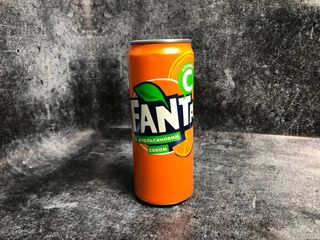 Fanta з/б (0.33л)