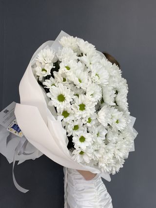 Букет "13 хризантем"