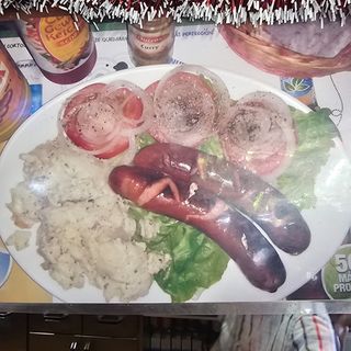 Salchichas Con Tomate