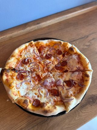 Pizza Ungureasca Ø32cm