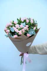 სპრეი ვარდის თაიგული