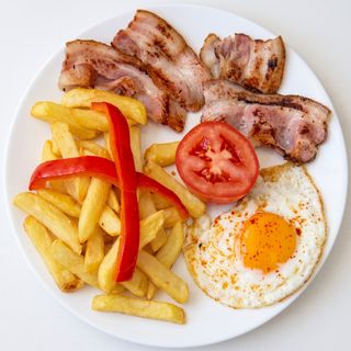 Huevo Frito Con Bacon