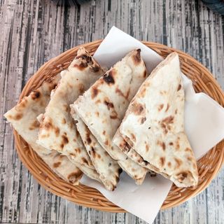 Cheese Naan