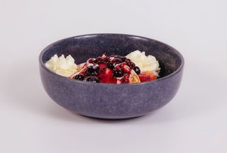 Pancakes con crema al cioccolato bianco e frutti di bosco  gluten free