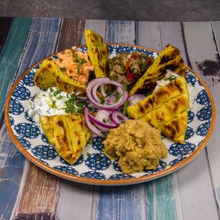 Микс от всички мезета (350г)