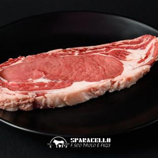 Punta di costata di vitello a fette