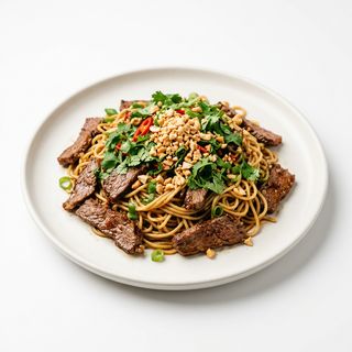 Fideos Mezclados Con Ternera