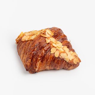 Круассан миндальный