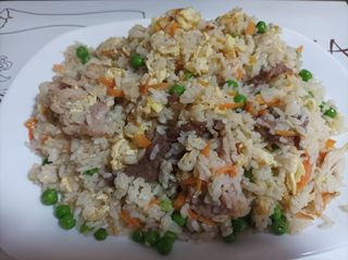 28. Ориз с три вида месо (800гр)