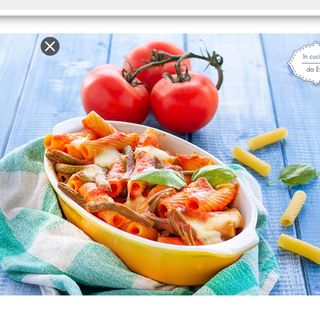 Pasta con fagiolini,pomodoro e bocconcini di mozzarella di bufala al forno