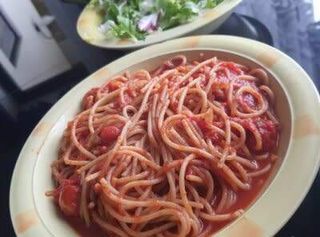 Spaghetti u paradajz  sosu sa povrćem 400g