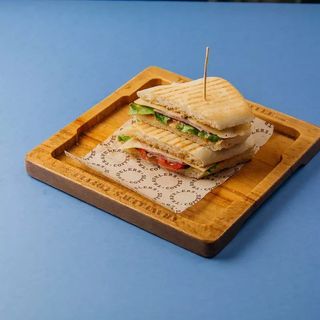 Панини с ветчиной и сыром