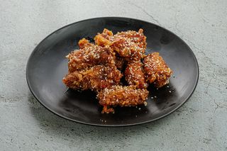 Крылышки в кисло-сладком соусе 24 шт