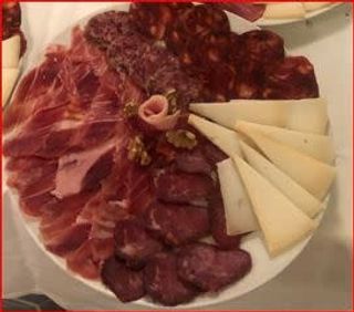 Tabla De Ibéricos De Campaña