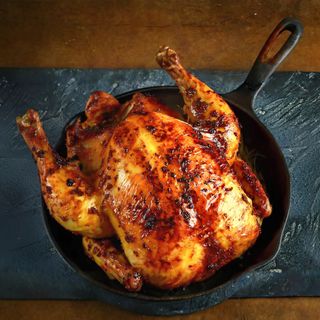 1 Poulet Rôt entier + 1L Coca-Cola