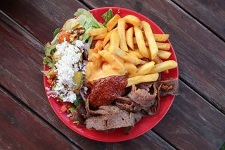 Kebab na talerzu Duży z frytkami ok. 400g