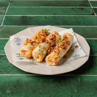 Hrskave rolnice sa sirom (Vegeterijansko)