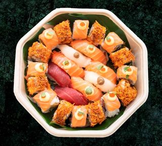 Party Box Classic 24 piezas