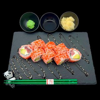 Uramaki z tuńczykiem - 8 szt