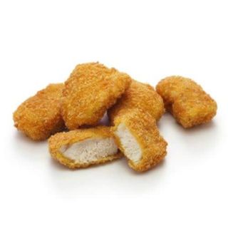 Nuggets con patata y salsa