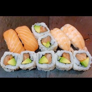 121. Sushi Chiba (11 Pzs.)