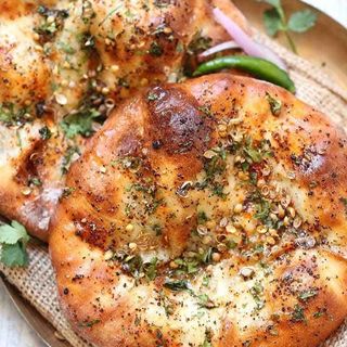 AMRITSARI KULCHA WITH PANEER (COTTAGE CHEESE)