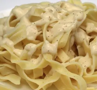 Pasta cuatro quesos