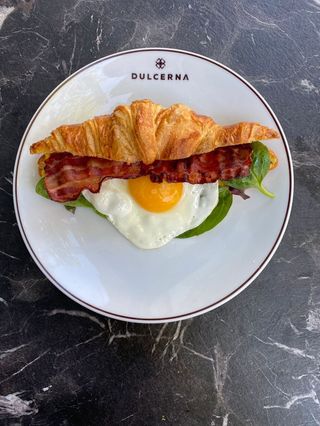Croissant De Bacon