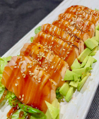 Tataki De Salmón (8 Uds.)