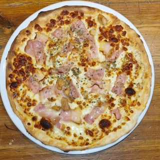 Pizza "Espantaviejas" 