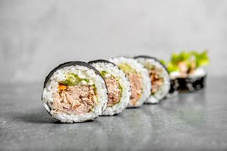 Futomaki grilowany tuńczyk 6 szt.