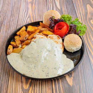 Piletina u sosu od tartufa sa hrskavim aromatizovanim koricama