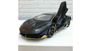 Lamborghini металл звук/свет