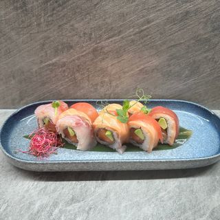 121 Uramaki arcobaleno